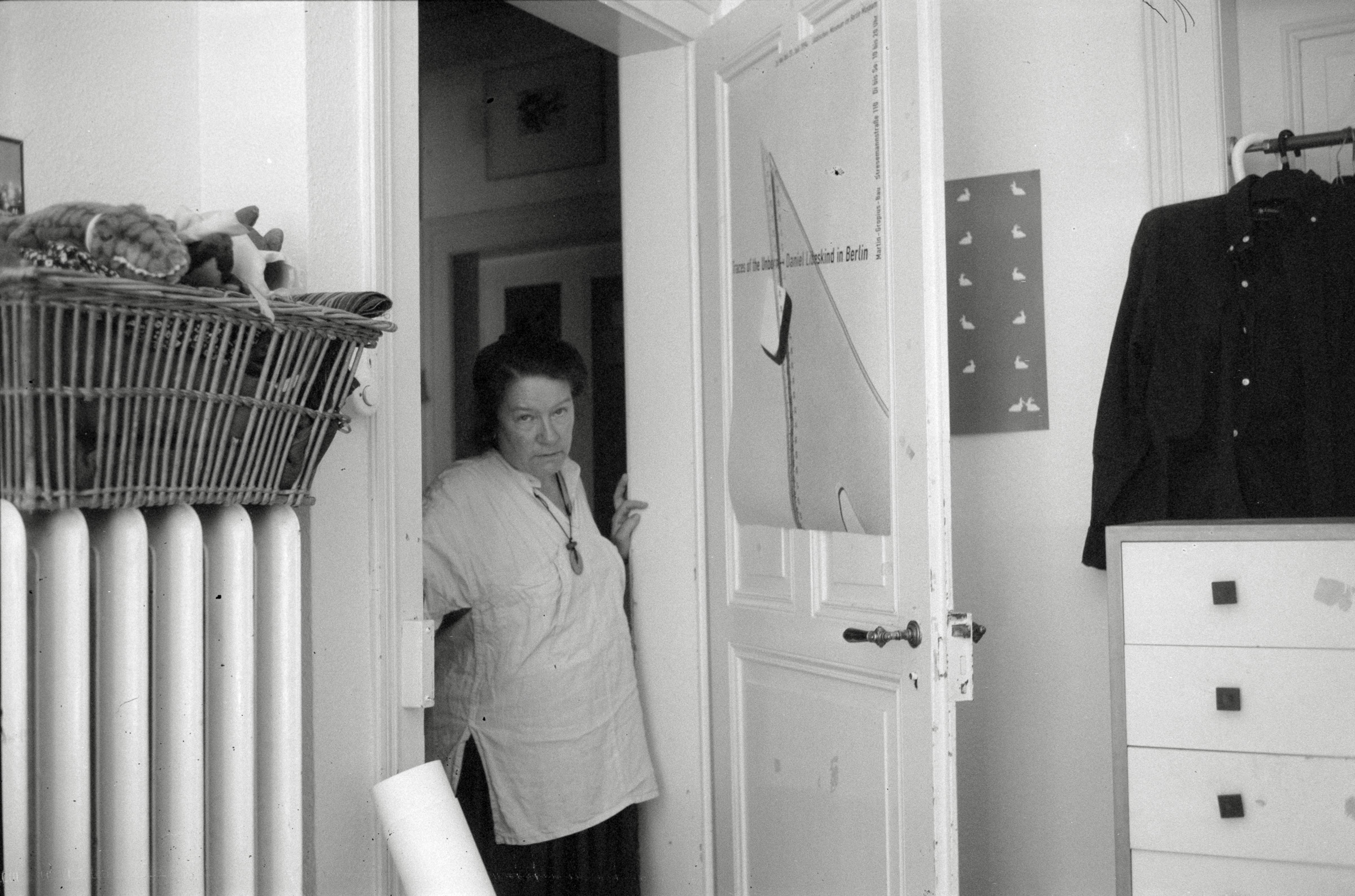 AHP F1994 06 003 sc240829 img09 NLP